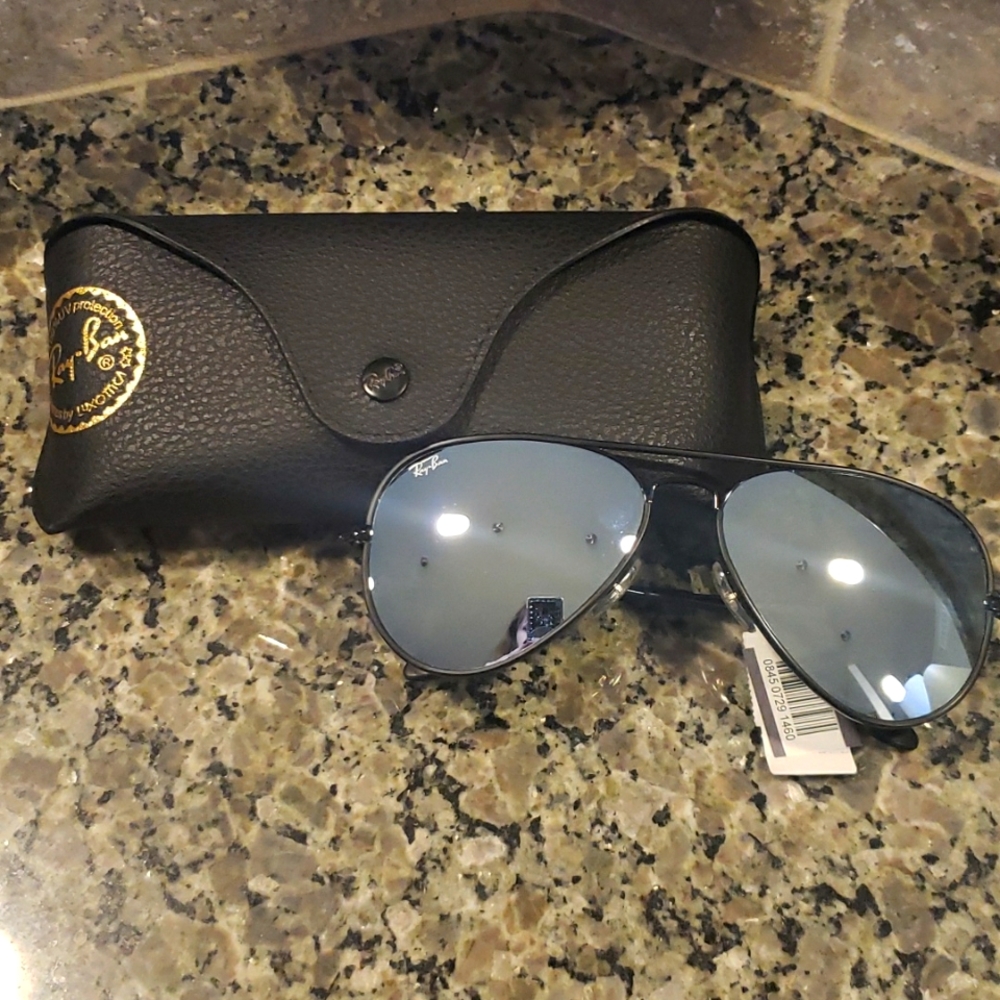 Ray-Ban - Picture 2 of 5